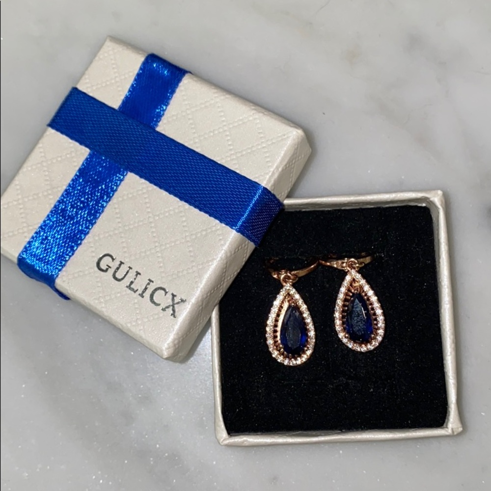 Gulicx Earrings